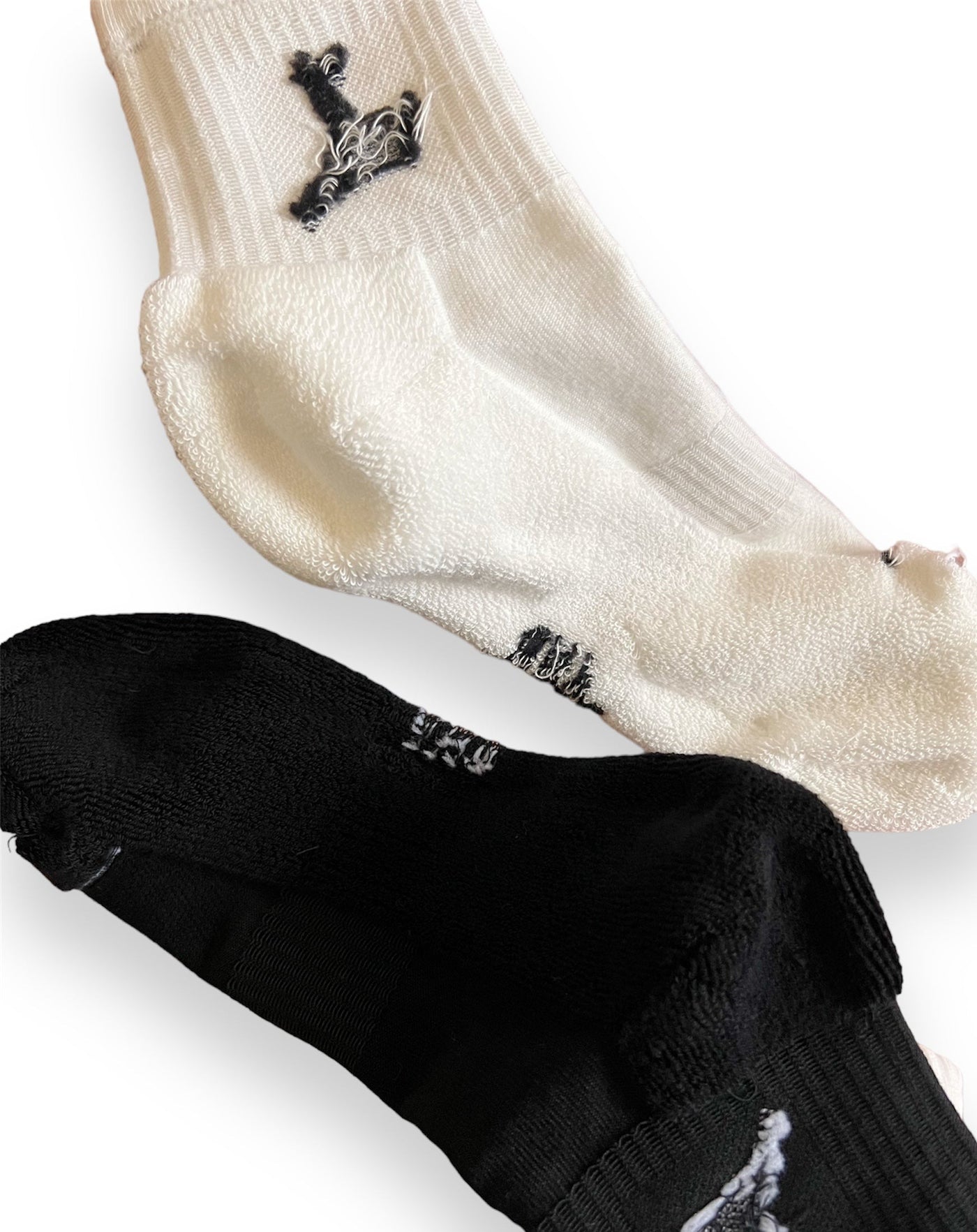 High Quality White Socks - PROBOXS
